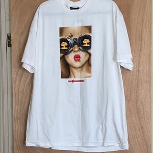 NWT 2006 vintage The Hundreds White Tee with Bold Graphic